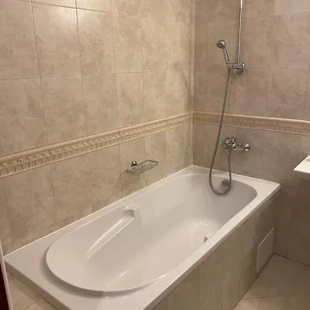 Apartment White Art In St Ivan Rilski, With And Hot Mineral Pools Access *