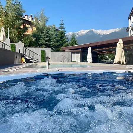 White Art In St Ivan Rilski, With And Hot Mineral Pools Access Apartament Bansko