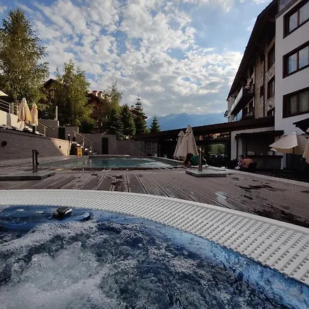 Apartment White Art In St Ivan Rilski, With And Hot Mineral Pools Access Bansko